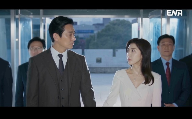 주지훈·하지원 다시 손잡았다…종영 '클라이맥스' 3.9% 퇴장