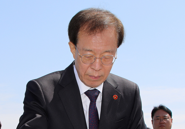 제주4·3평화공원 찾은 이석연 통합위원장