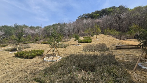 홍천군, 추모공원 내 '산분장지' 가동…"친환경 장례 문화 확산 기대"