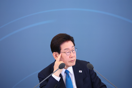 李대통령 "규제개혁 차르 진짜 필요"…김정관 "제가 차르 되겠다"