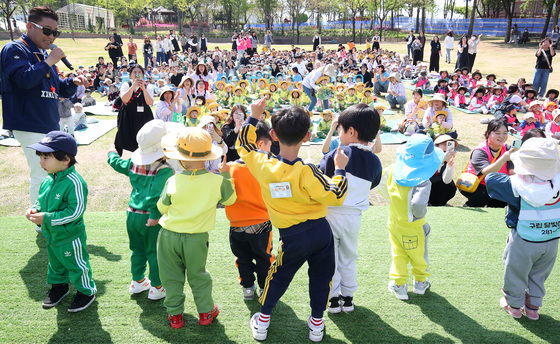 BTS보다 멋지게!