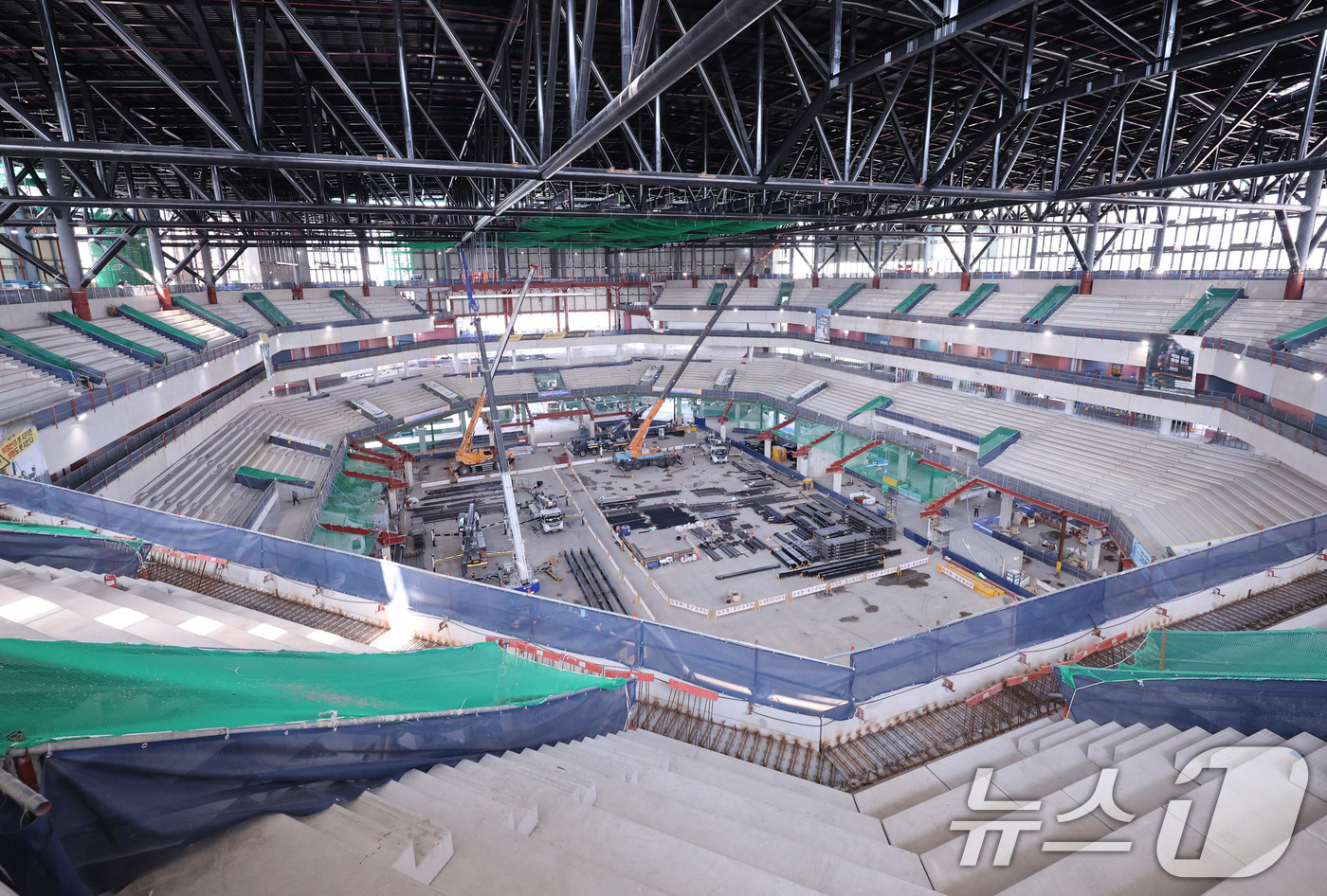 (서울=뉴스1) 박지혜 기자 = 15일 서울 도봉구 창동 서울아레나 공사현장 모습. 서울아레나는 2만 명 이상을 수용하는 국내 최대 규모의 K-팝 전문 공연장으로, 준공 예정일은 …