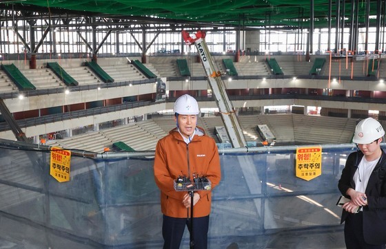 브리핑 하는 오세훈 서울시장