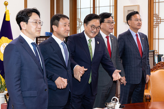 국회의장 주재 여야 원내대표단 회동