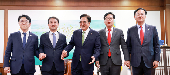 우원식 국회의장 '여야 원내대표단과 함께'