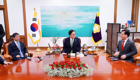 여야 원내대표 만난 우원식 국회의장