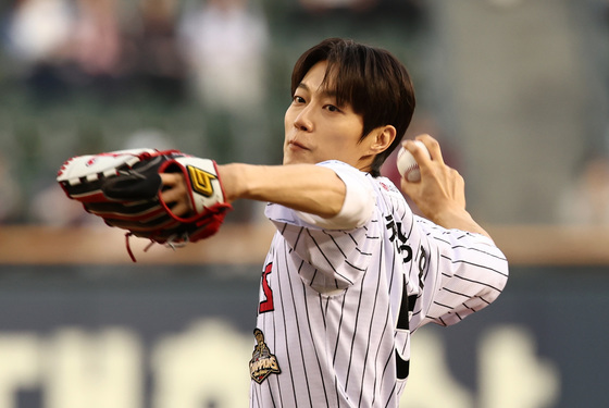 시구하는 윤두준