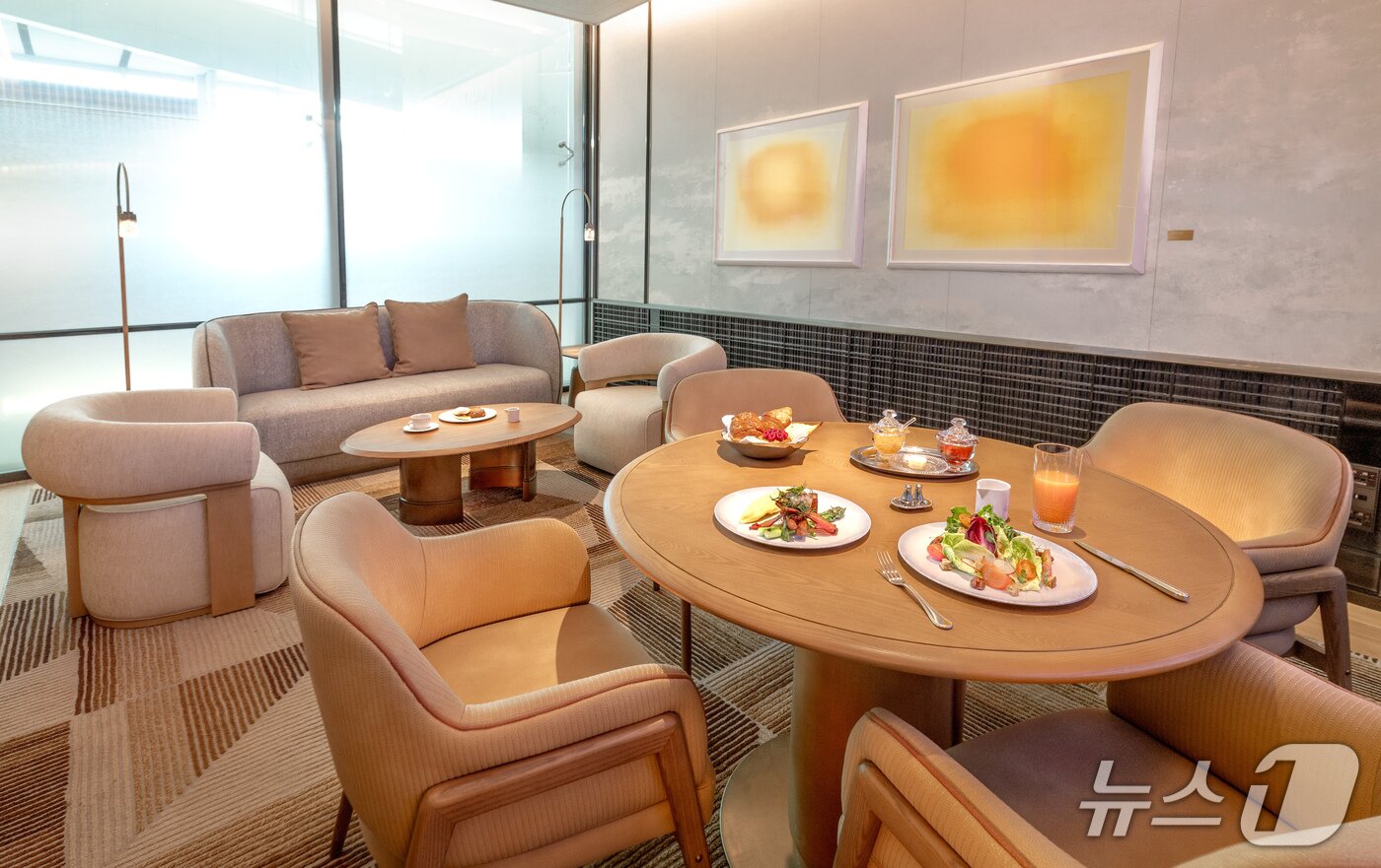 본문 이미지 -  대한항공 일등석 라운지  (대한항공 제공)