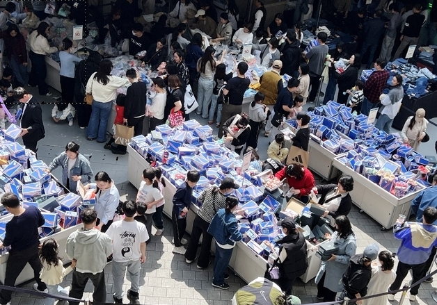 '1천만원 럭키드로우'…대구 롯데아울렛, 17~19일 '블랙 슈퍼 쇼'