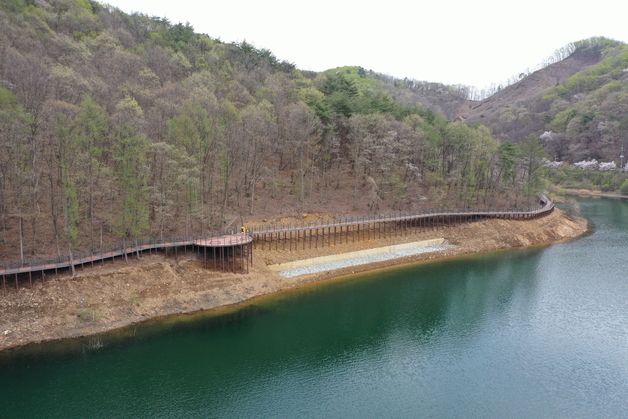 '수변 따라 걷는 힐링 명소' 보은 궁저수지 둘레길 조성