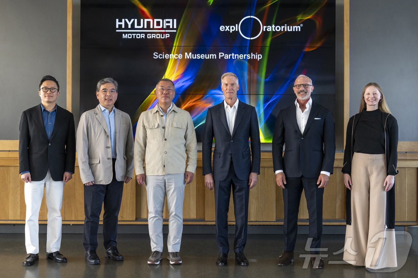 (서울=뉴스1) = 현대차그룹이 15일(현지시간) 미국 샌프란시스코 현지에서 익스플로라토리움과 전략적 파트너십을 체결하고 국내 과학 문화 혁신과 미래 과학 인재 양성을 위한 체험형 …