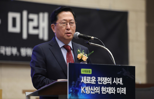 유용원 발의 '송민호 방지법' 국회 통과…'방산 스파이'도 엄벌
