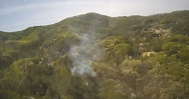 "산속에 흰 연기"…양평 양동면 일대 야산서 불