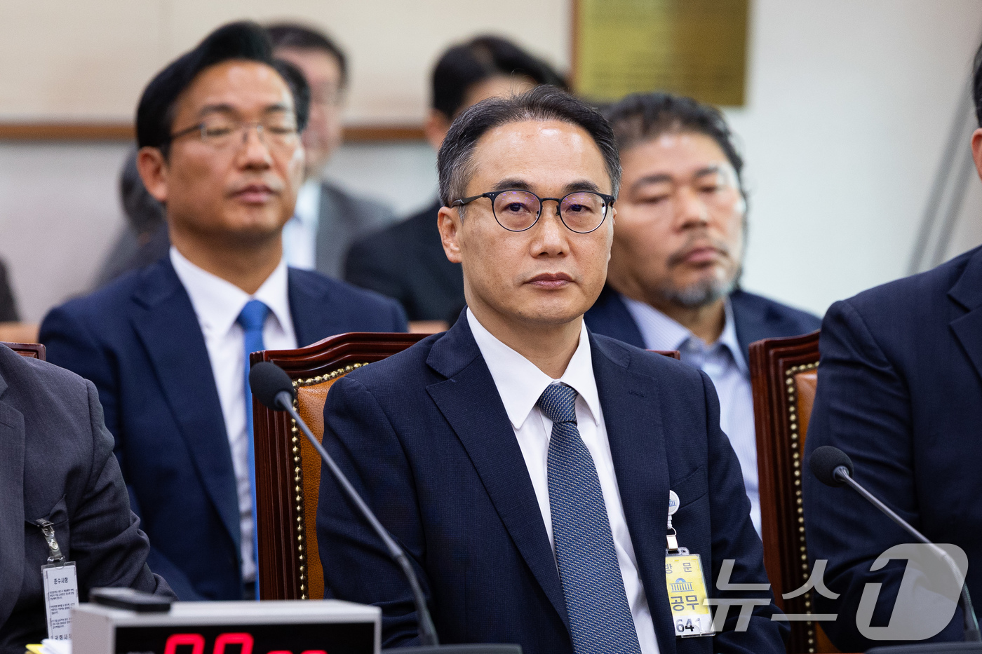 (서울=뉴스1) 유승관 기자 = 이원석 전 검찰총장이 16일 서울 여의도 국회에서 열린 제434회 국회(임시회) 윤석열 정권 정치검찰 조작기소 의혹 사건 진상규명 국정조사특별위원회 …