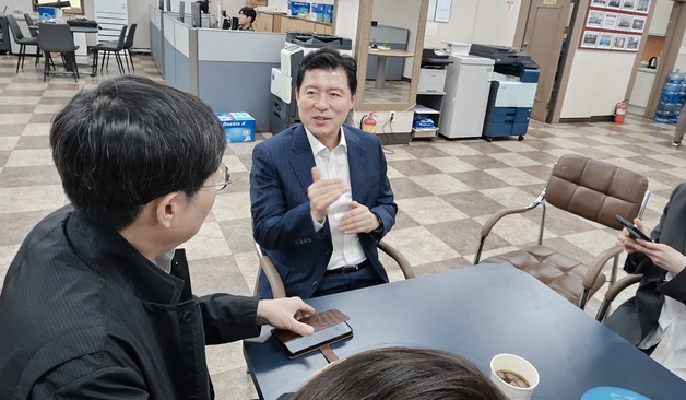 경북서 현역 신현국 첫 공천 배제…문경 2인·영주 4인 경선