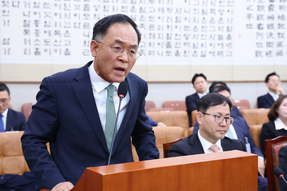 조작기소 국조특위에서 고함치는 강백신