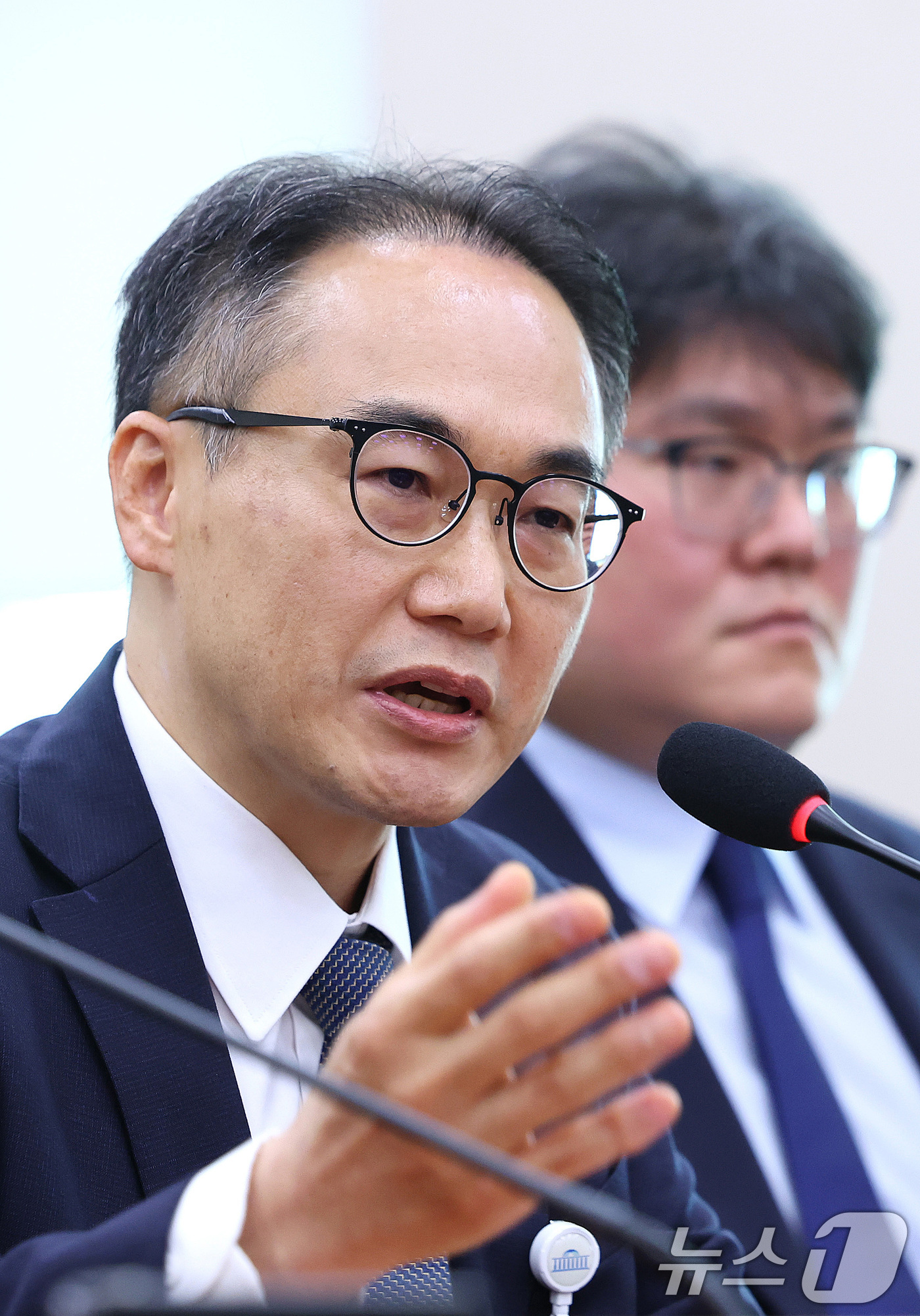 (서울=뉴스1) 신웅수 기자 = 이원석 전 검찰총장이 16일 서울 여의도 국회 윤석열정권정치검찰조작기소의혹사건진상규명국정조사특별위원회에서 열린 대장동·김용 전 민주연구원 부원장·위 …