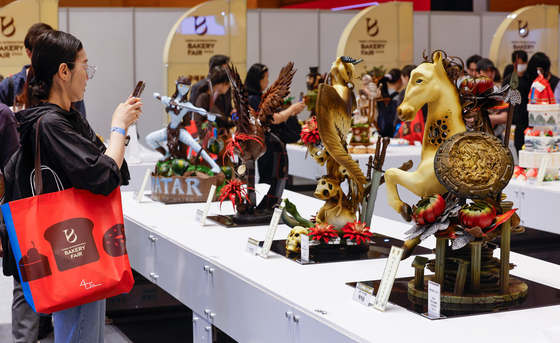 눈길 사로잡는 베이커리 공예 작품