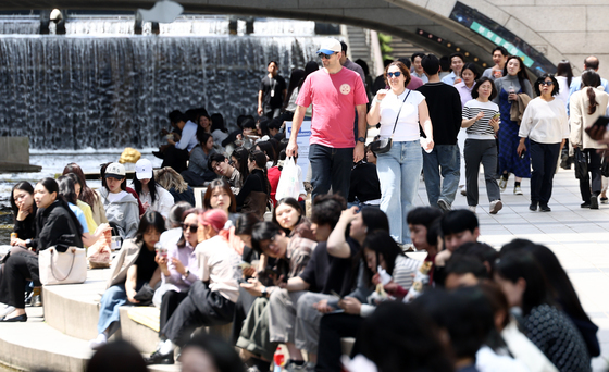 4월 찾아온 이른 더위