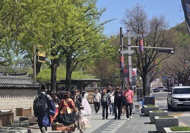 [오늘의 날씨]전북(19일, 일)…구름 많아, 전주·익산 낮 최고 25도