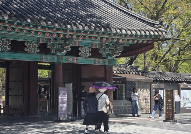 "벌써 여름?" 전주 낮 최고 29.2도…평년보다 9도 훌쩍