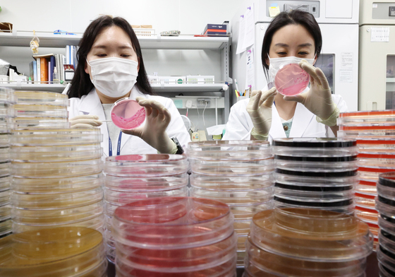 '때이른 무더위 식중독 조심하세요'