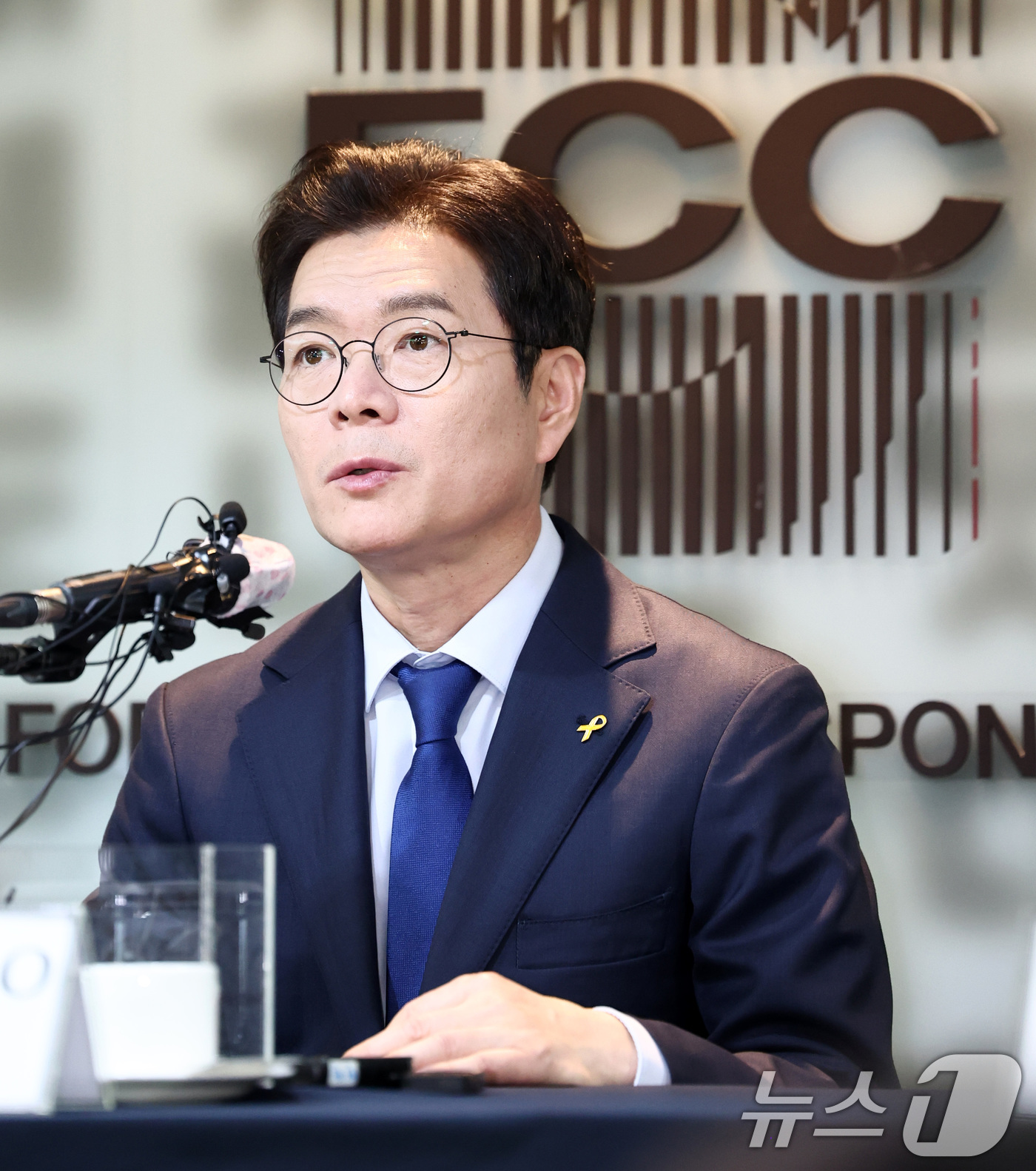 (서울=뉴스1) 최지환 기자 = 정원오 더불어민주당 서울시장 후보가 16일 오후 서울 중구 프레스센터에서 열린 서울외신기자클럽 초청간담회에서 모두발언을 하고 있다. 2026.4.1 …