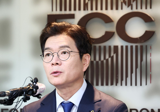 발언하는 정원오 후보