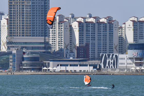 카이트 보드와 윙포일 누가 빠를까