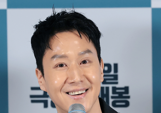 정우, 17년 만에 '바람' 잇는 '짱구'로 돌아왔다 "개인적 경험담"(종합)