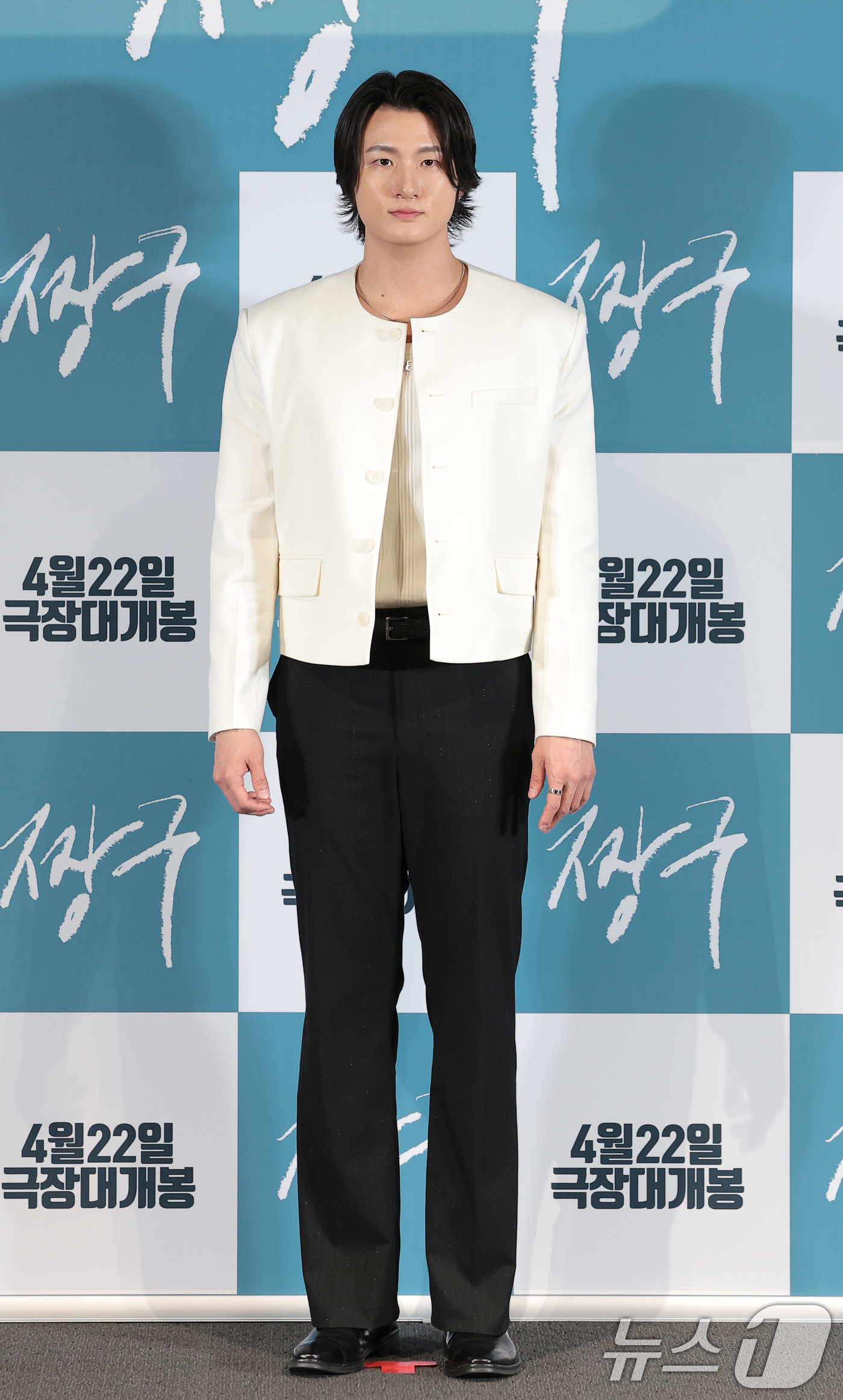 (서울=뉴스1) 권현진 기자 = 배우 신승호가 16일 서울 용산구 CGV용산아이파크몰에서 열린 영화 '짱구'(감독 정우, 오성호) 언론시사회에 참석해 포즈를 취하고 있다.'짱구'는 …