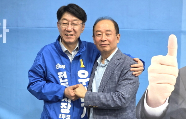 임정엽 전 완주군수 "우범기 전주시장의 2기를 위해 뛸 것"