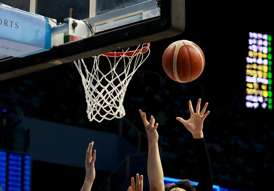 안영준 '이번 리바운드는 내것'