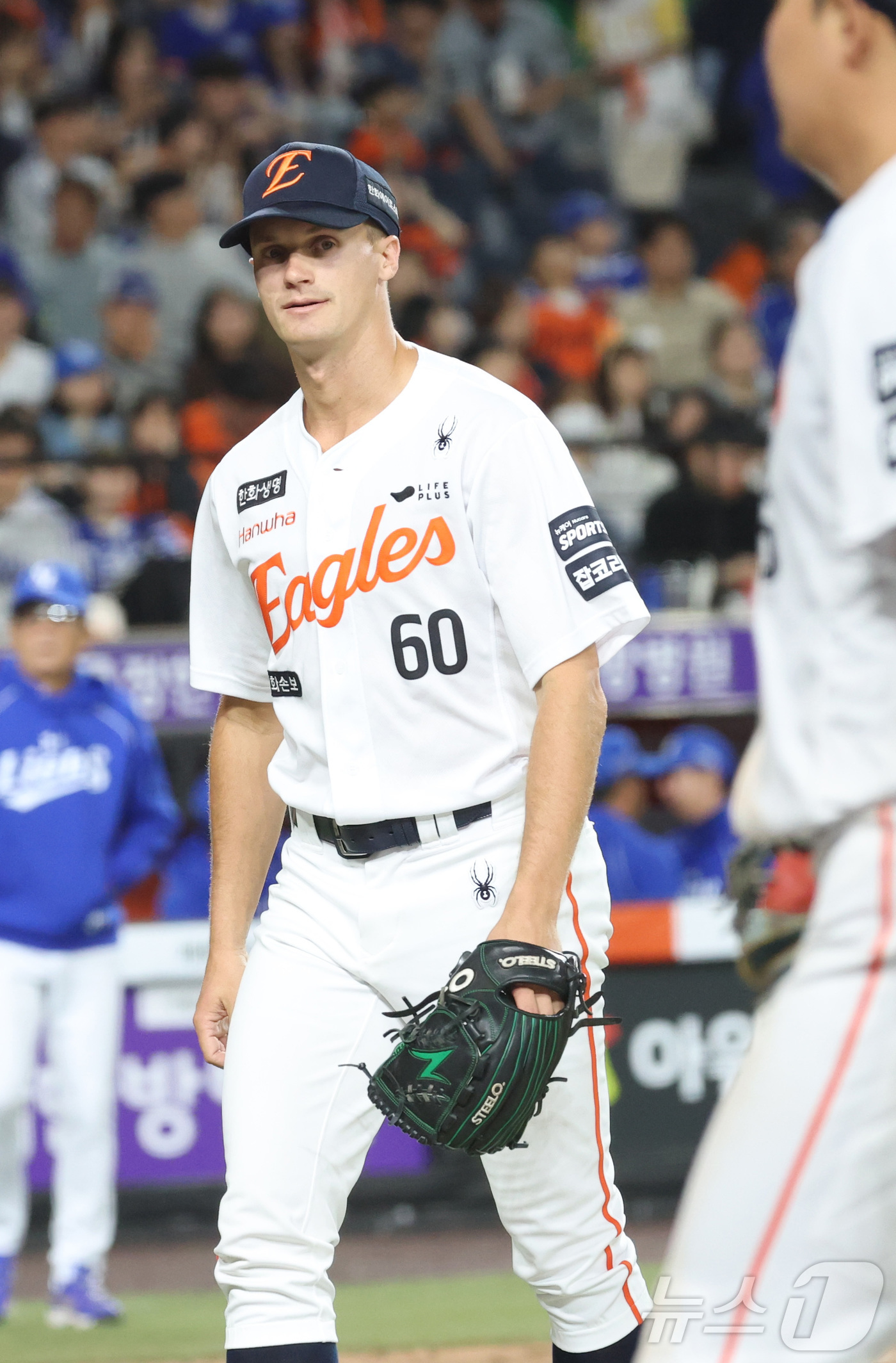 (대전=뉴스1) 김기남 기자 = 16일 대전 한화생명볼파크에서 열린 2026 신한 SOL KBO리그 삼성 라이온즈와 한화 이글스의 경기에서 한화 쿠싱이 9회 등판 투구를 마치고 복 …