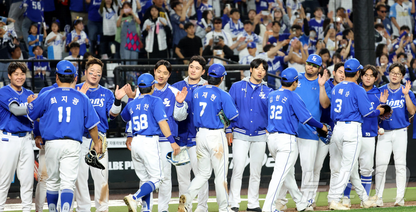 (대전=뉴스1) 김기남 기자 = 16일 대전 한화생명볼파크에서 열린 2026 신한 SOL KBO리그 삼성 라이온즈와 한화 이글스의 경기에서 삼성이 승리, 6연승 단독 선두를 이어가 …