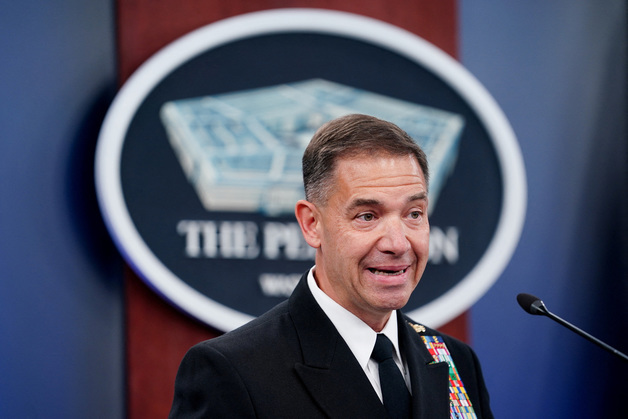 [포토]대이란 군사작전 미군 태세 브리핑하는 쿠퍼 美중부사령관