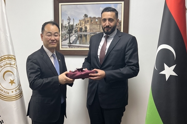 외교부, 알제리·리비아와 원유 긴급 공급 협의…에너지 협력 확대