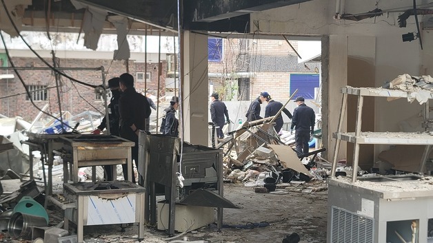 청주 가스폭발 사고 원인 규명 2차 합동감식…누출 장소 등 중점