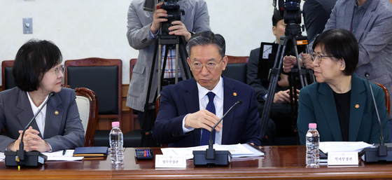 마약 관련 대화하는 정성호·정은경·오유경