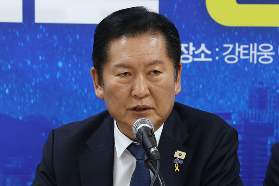 정청래 "검찰 구제불능…수사권 진작에 완전 박탈했어야"