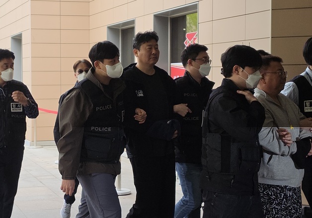 '지혜복 교사 복직' 동조 시위한 3명 구속 갈림길…"참담"(종합)