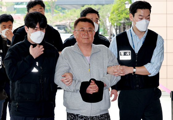 지혜복 씨 복직 요구 시위대 3인 '영장실질심사'