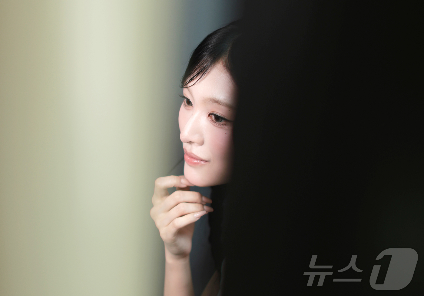 서울=뉴스1 권현진 기자 = 리센느 미나미가 서울 종로구 뉴스1 사옥에서 인터뷰 전 포즈를 취하고 있다. 2026.4.26/뉴스1