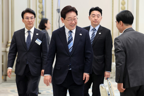 이재명 대통령, 공공·유관기관 업무보고