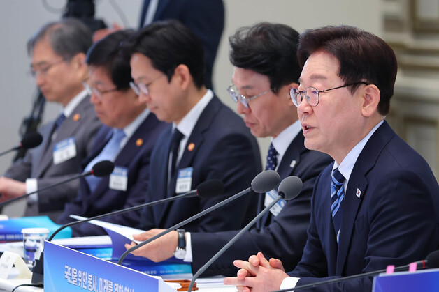 李대통령 "필요한 업무 있으면 조직 늘려야…제가 욕먹을테니 합리적으로"