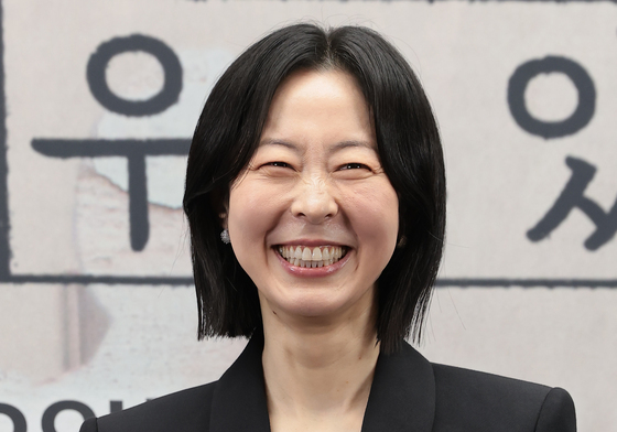 강말금, 맑은 미소