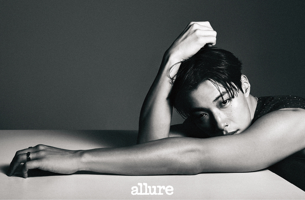 우도환, 빛과 어둠의 경계…더 깊어진 남성미 [N화보]