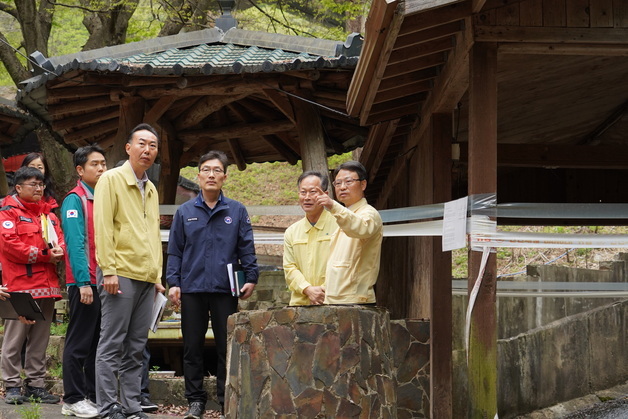 "드론까지 띄워 잡았다"…산림청, 하천·계곡 불법시설 2480개 적발