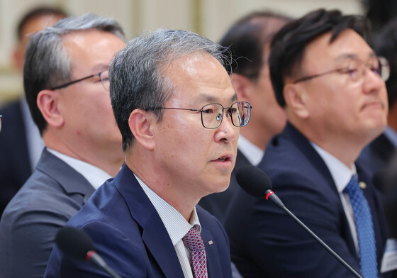 발언하는 방승찬 한국전자통신연구원장