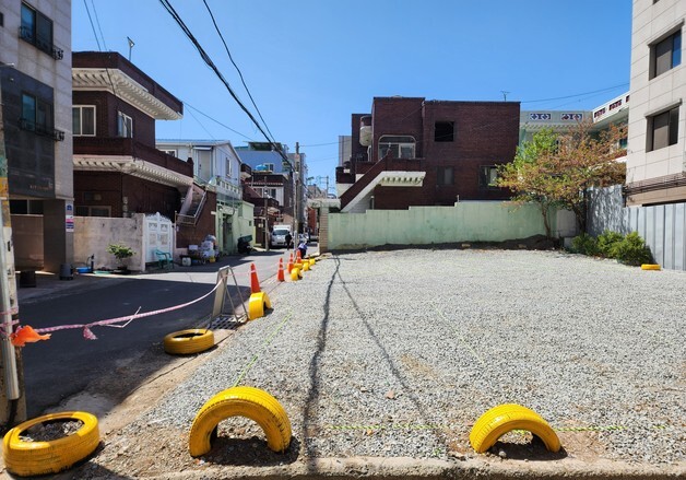 울산 동구 일산동 공동주택 사업 부지에 임시주차장 조성